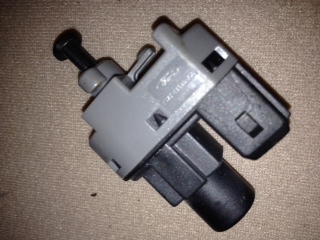 C2S3680 Brake light switch